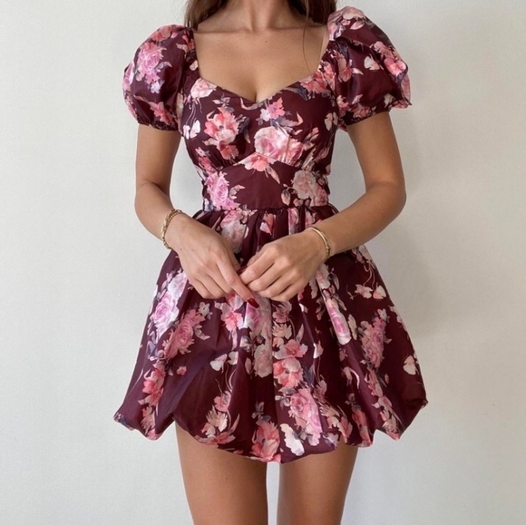 LOVESHACKFANCY Hansel Puff Mini Dress in Floral Oxblood - Picture 2 of 13
